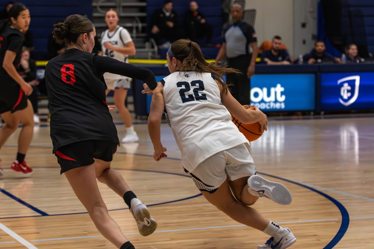 Ithaca College women's basketball went 1-1  with a disappointing loss and a blowout win in the final two games of their five game homestand Jan. 16 and 17, making their record 7-8. 