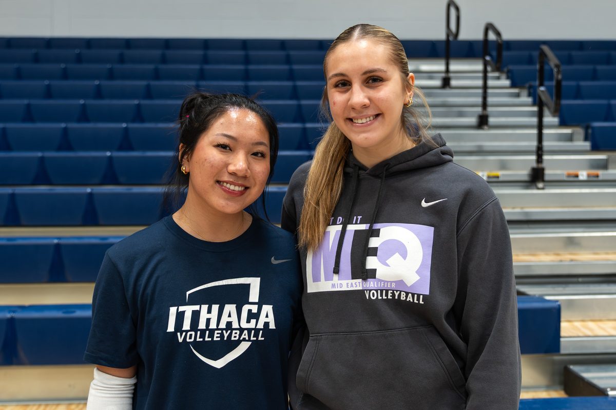 From left, Spring 2026 transfers sophomore libero/defensive specialist Jamie Low and first-year middle Elena Chappell moved states to play volleyball in a less intense environment. IC volleyball has attracted DI transfers before, like Ellie Benedict ’25 and junior setter Amaya Parnell.
