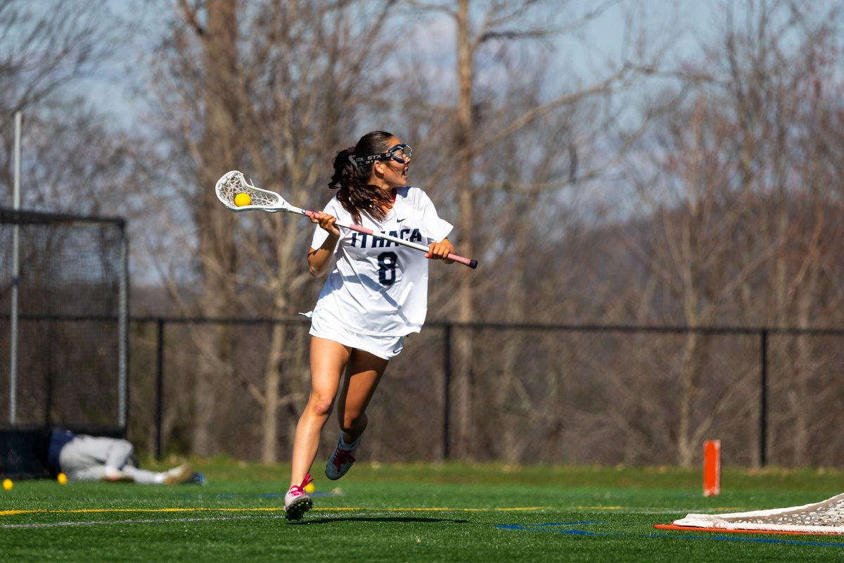 WLAX4.11_BeatriceMantel2
